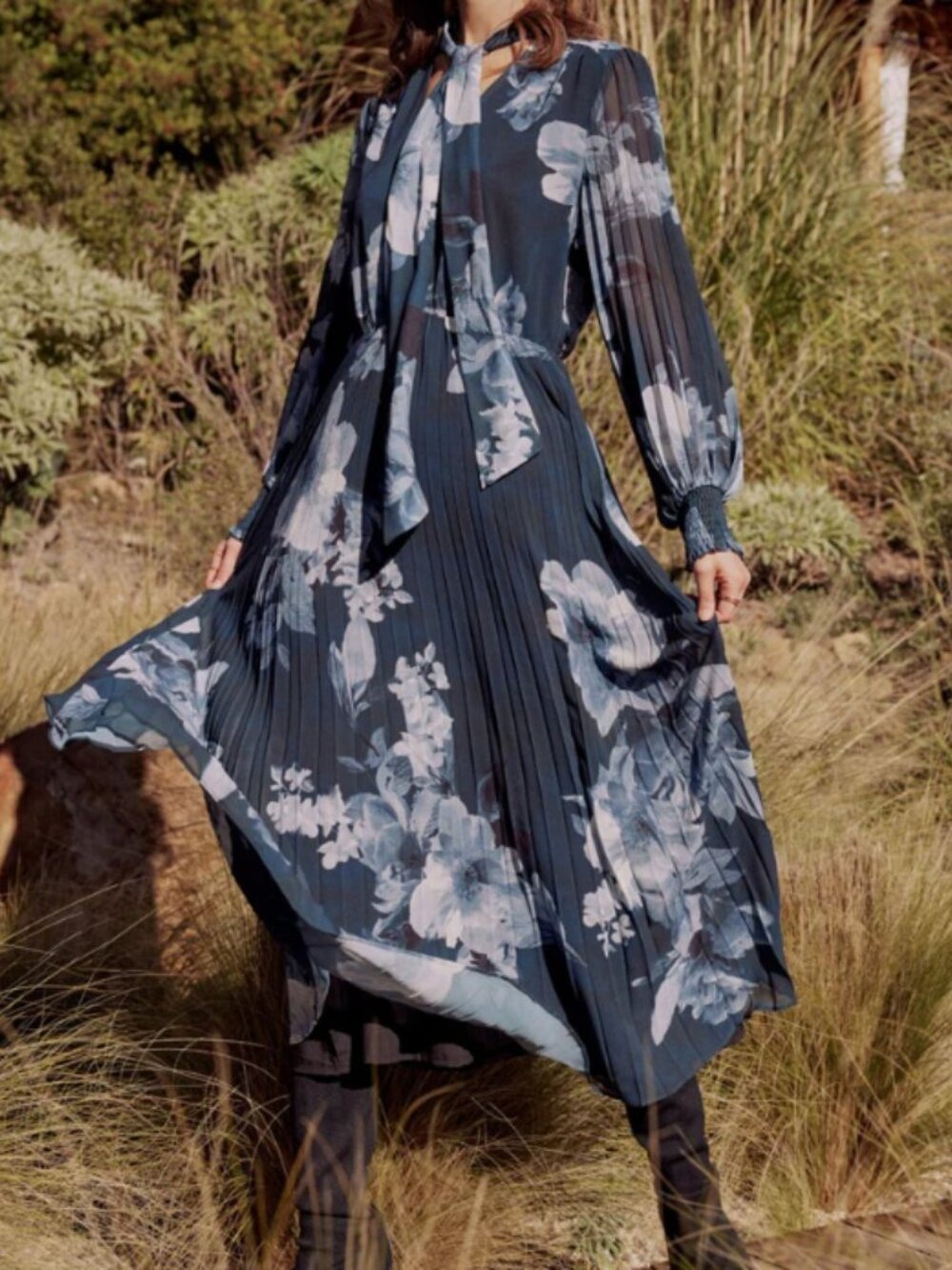 Lost + Wander Josephine Maxi Dress [LA0611] - Picture 4 of 13